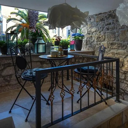 Casa de hóspedes Hrpina Heritage House Makarska