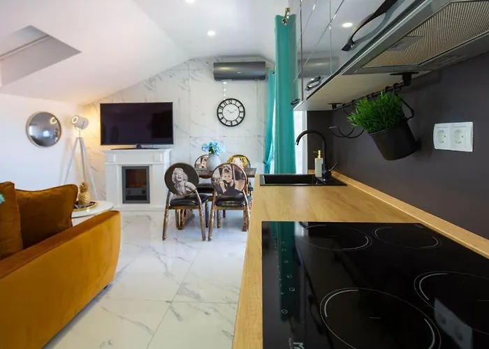 Hrpina Heritage House Гостевой дом *